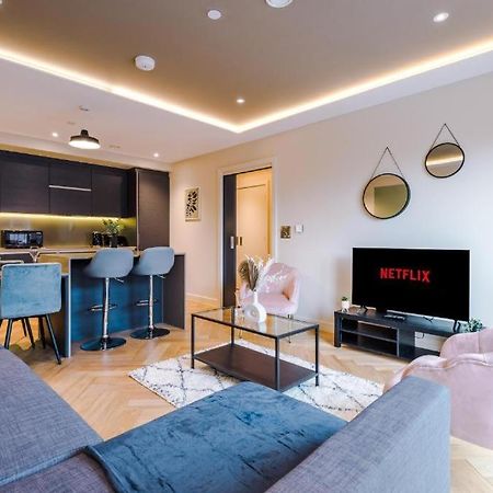 Exquisite Central York Abode Sleeps 6! Екстер'єр фото