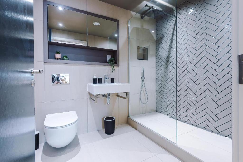 Exquisite Central York Abode Sleeps 6! Екстер'єр фото