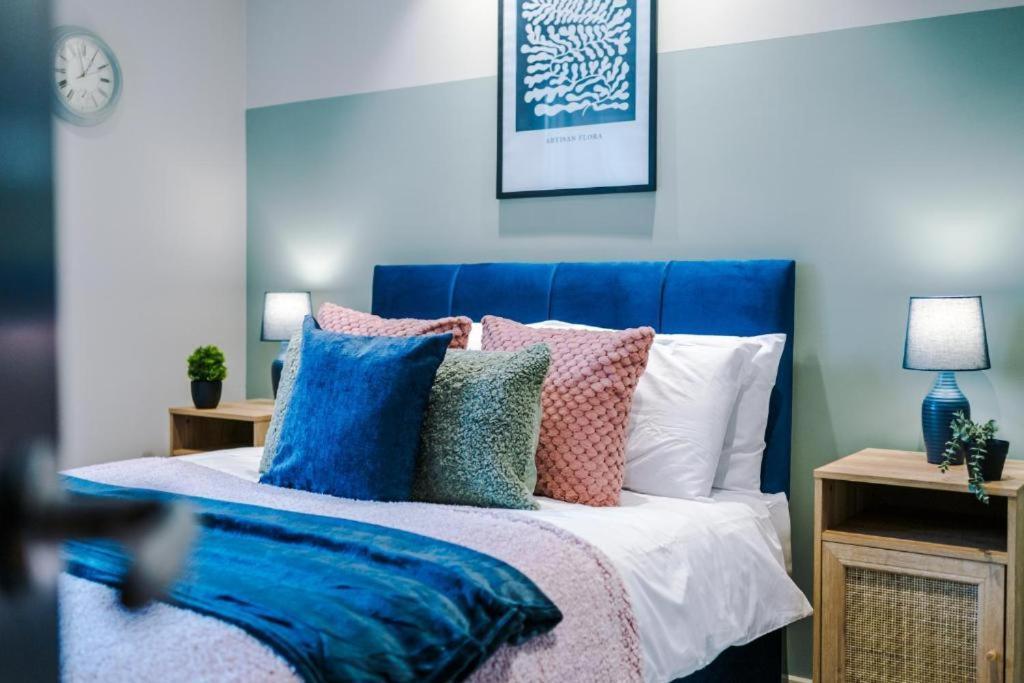 Exquisite Central York Abode Sleeps 6! Екстер'єр фото