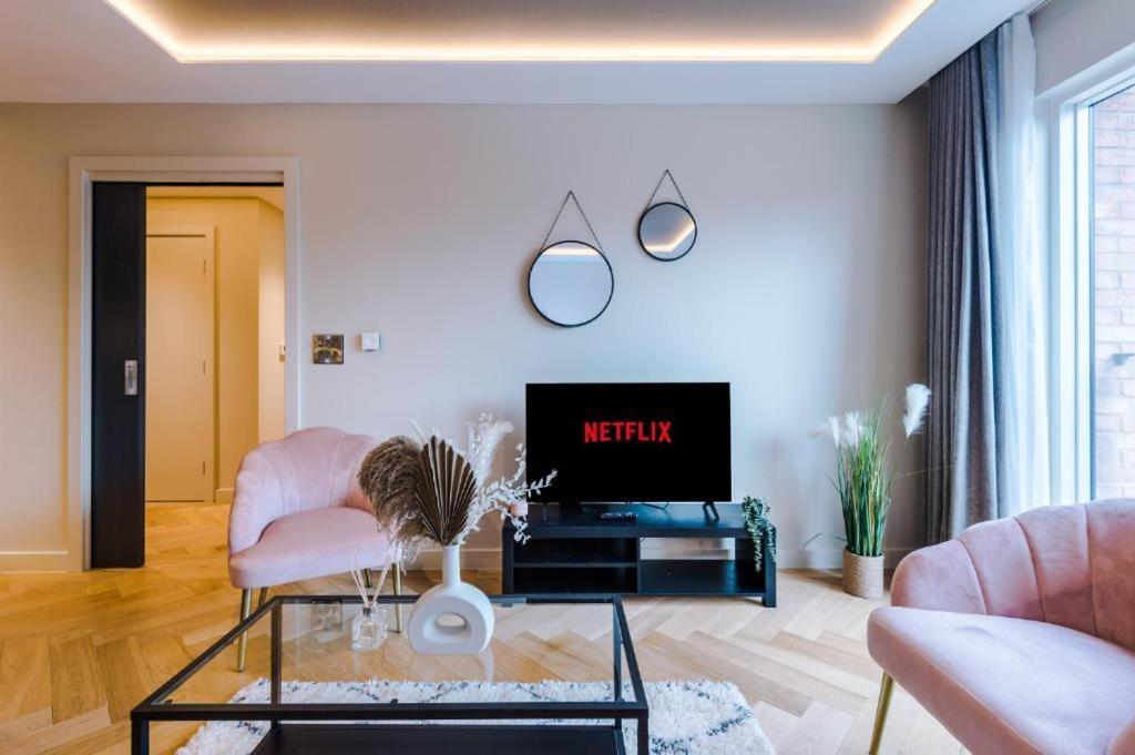 Exquisite Central York Abode Sleeps 6! Екстер'єр фото