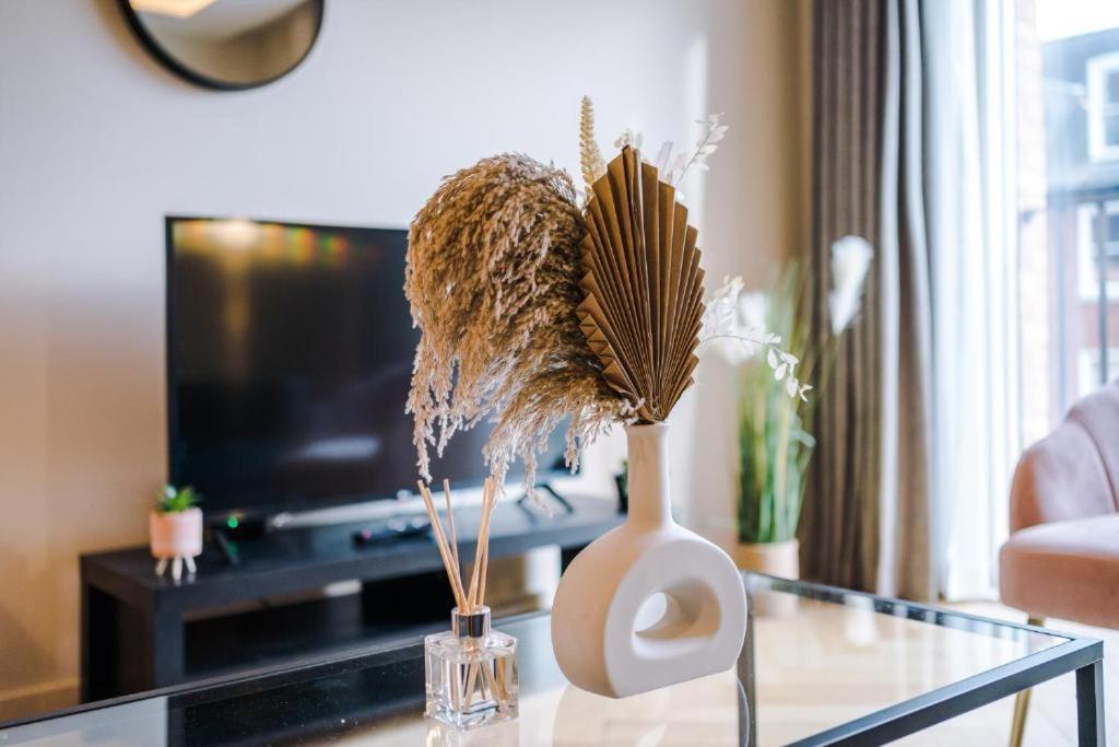 Exquisite Central York Abode Sleeps 6! Екстер'єр фото