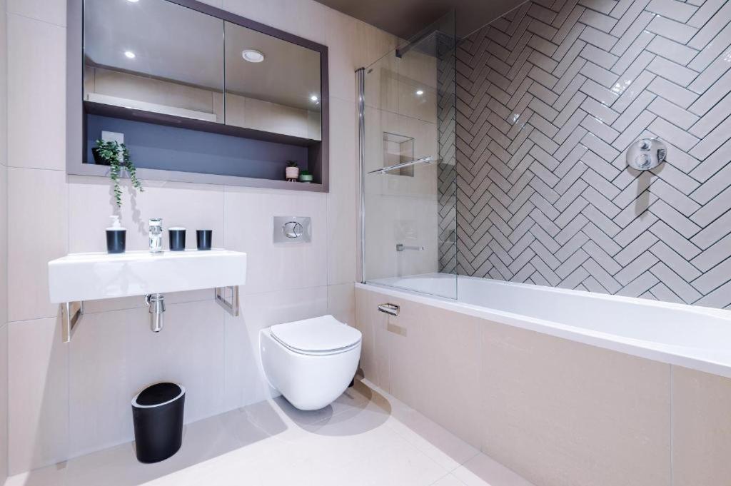 Exquisite Central York Abode Sleeps 6! Екстер'єр фото
